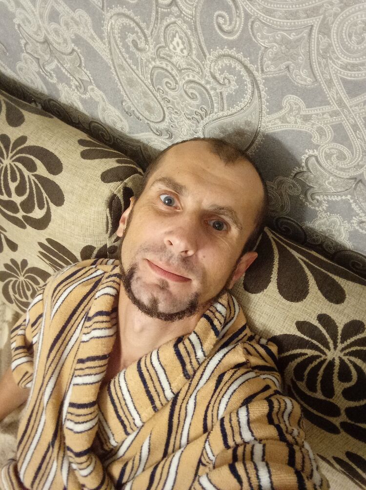  28907269  Sergey, 38 ,    