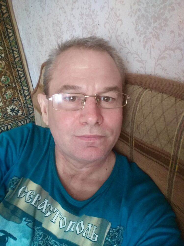  29302289  , 52 ,    