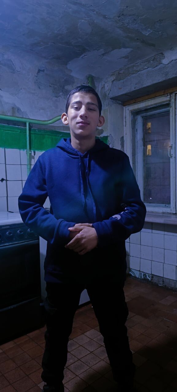  51829399  , 24 ,    