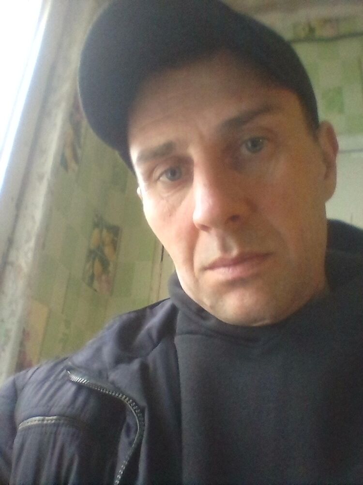  18646239  Sasha, 44 ,    