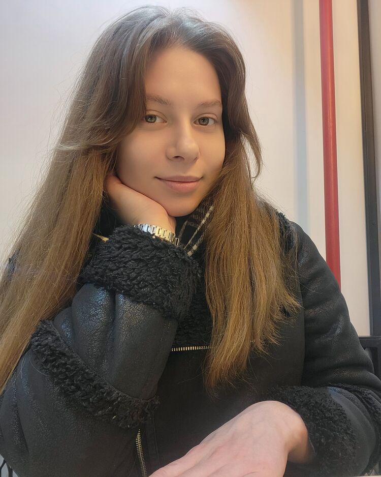  40882349  , 26 ,    