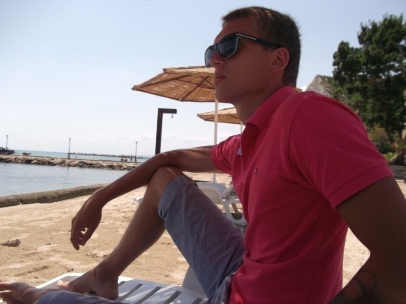  ,   Pasha, 35 ,   