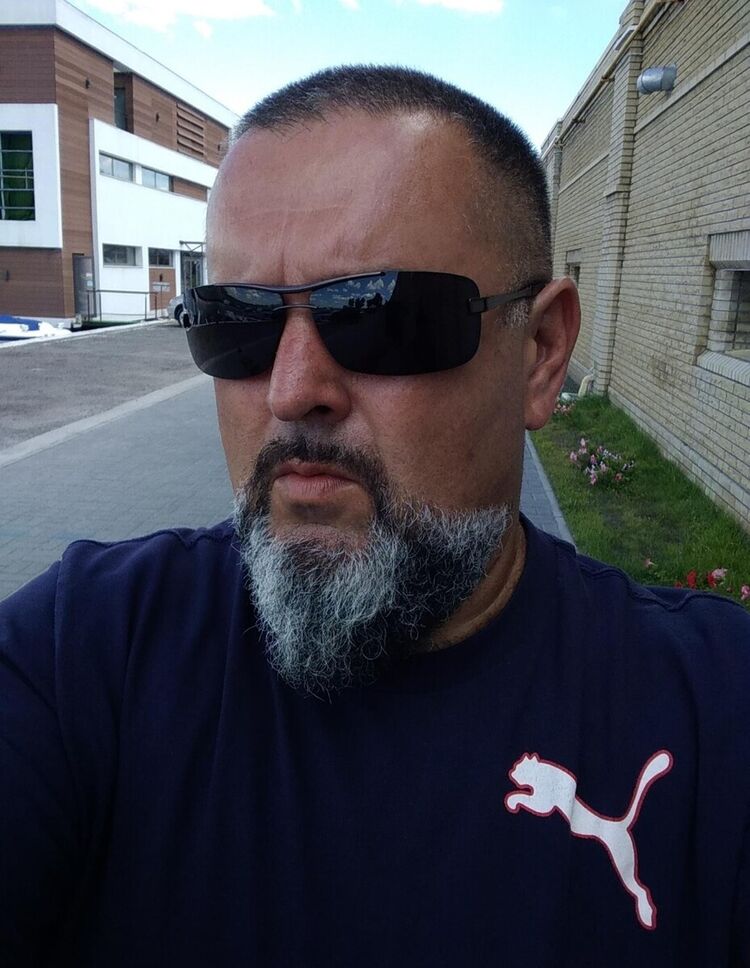  22129599  Alexander, 53 ,    