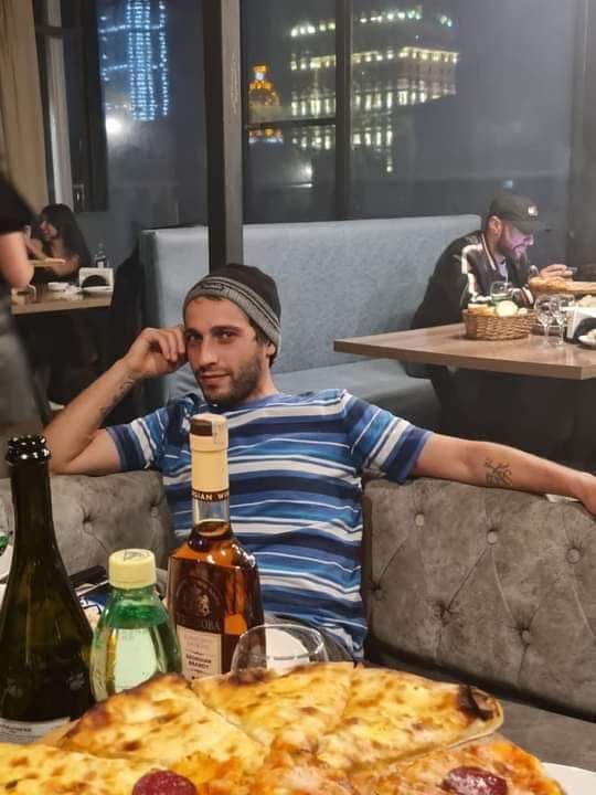  41473549  , 34 ,    