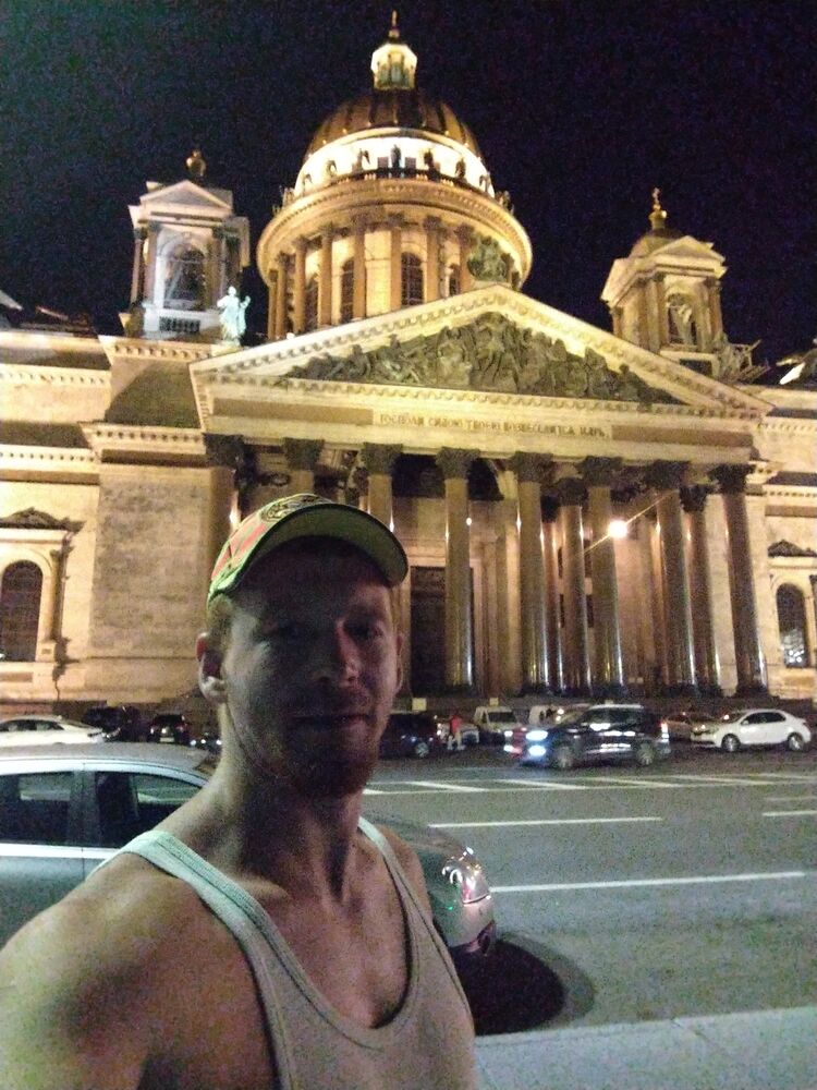  28516589  Vlad, 29 ,    