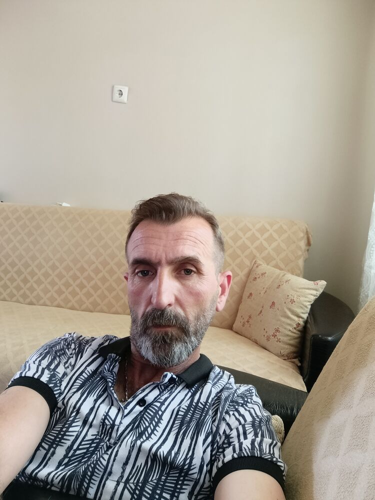  52710519  Taylan, 42 ,    