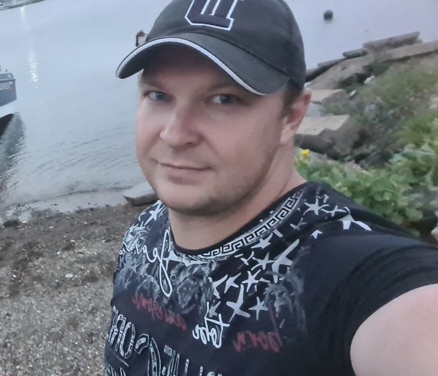  ,   Mixey, 31 ,   ,   