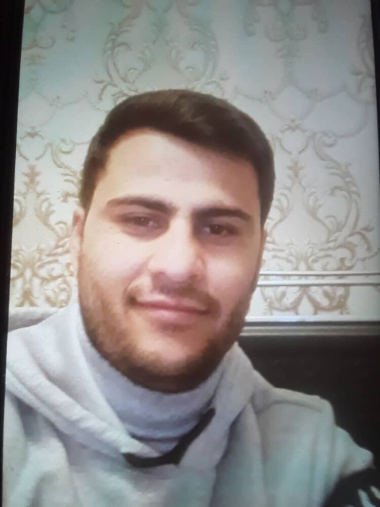  33541739  Sultan, 29 ,    