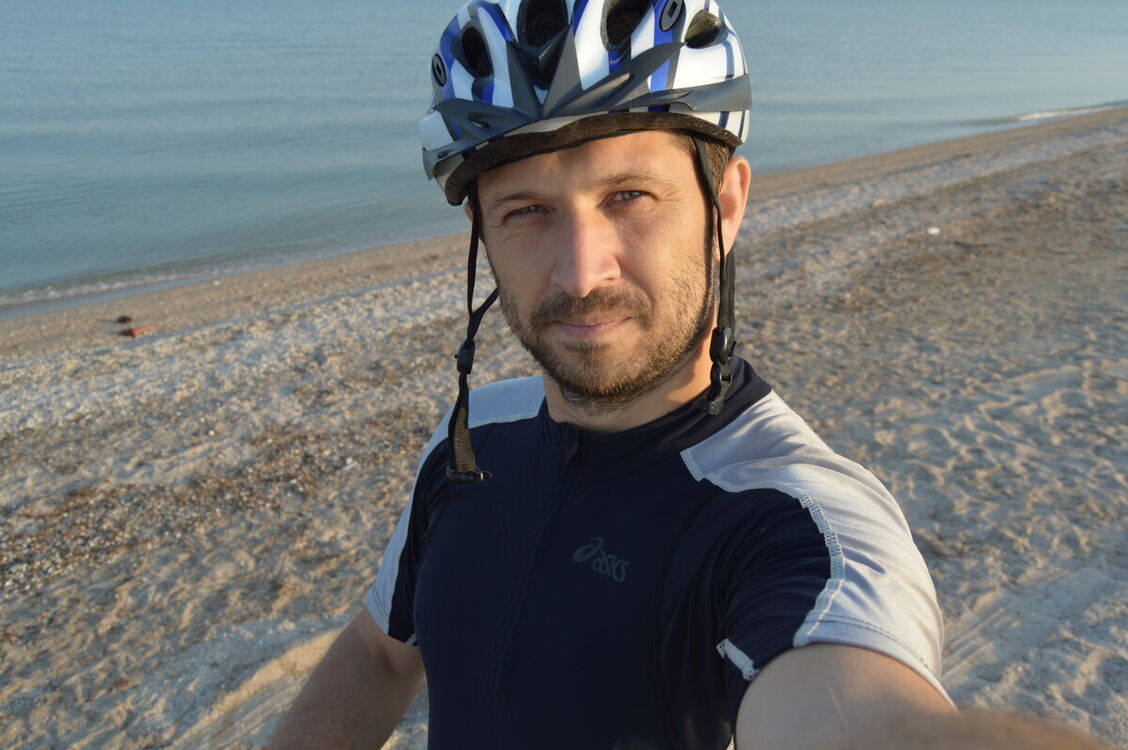  20195429  Andrey, 42 ,    -