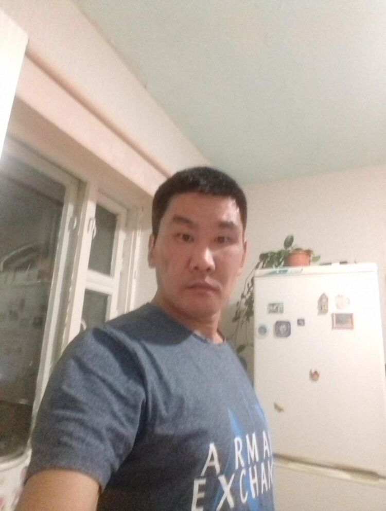  11490179  , 44 ,    