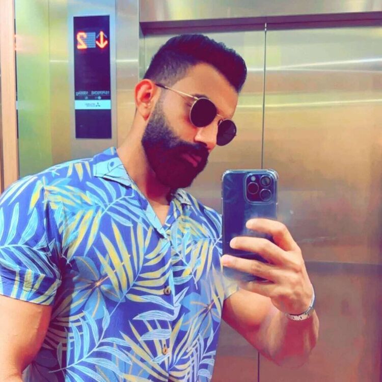  54149269  Haider, 29 ,    Phuket