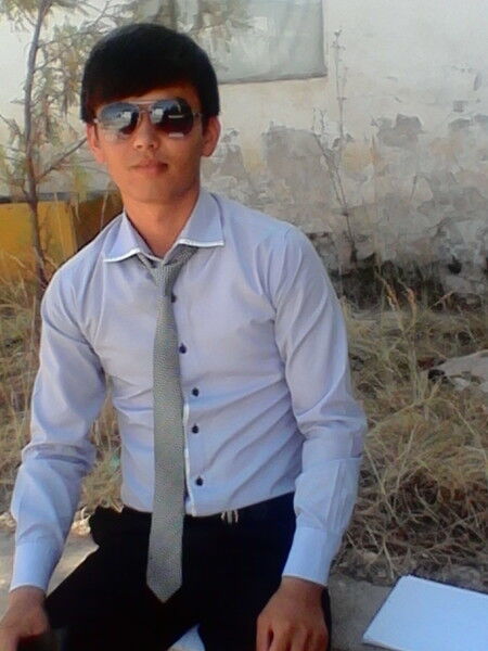  10895819  Behruz, 31 ,    