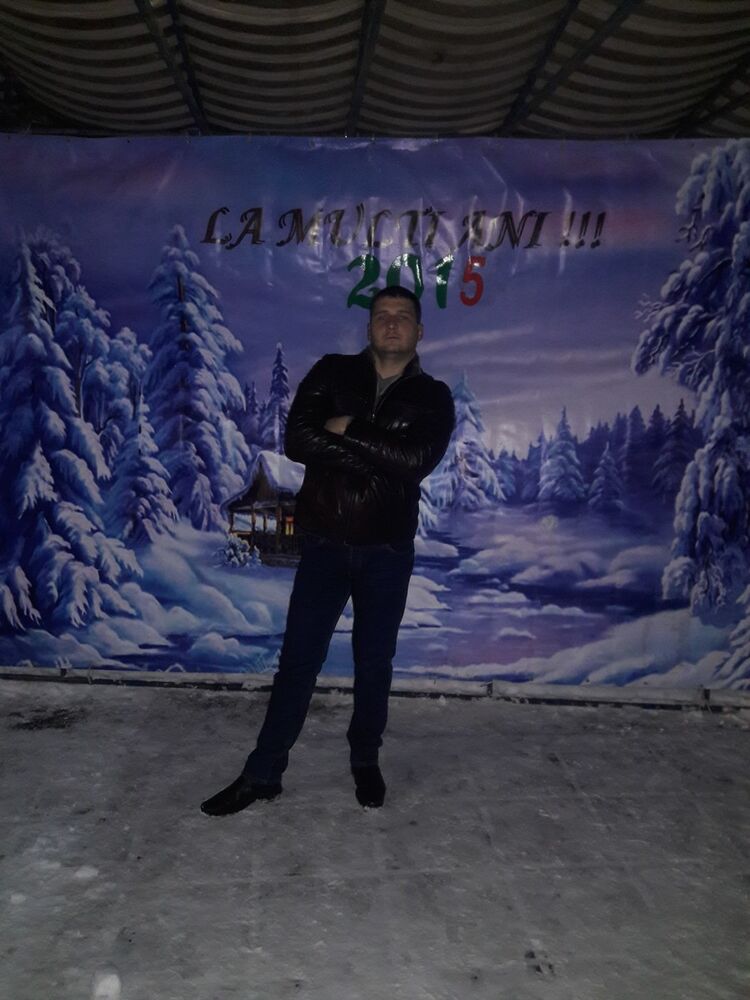  7043899  Oleg, 38 ,    