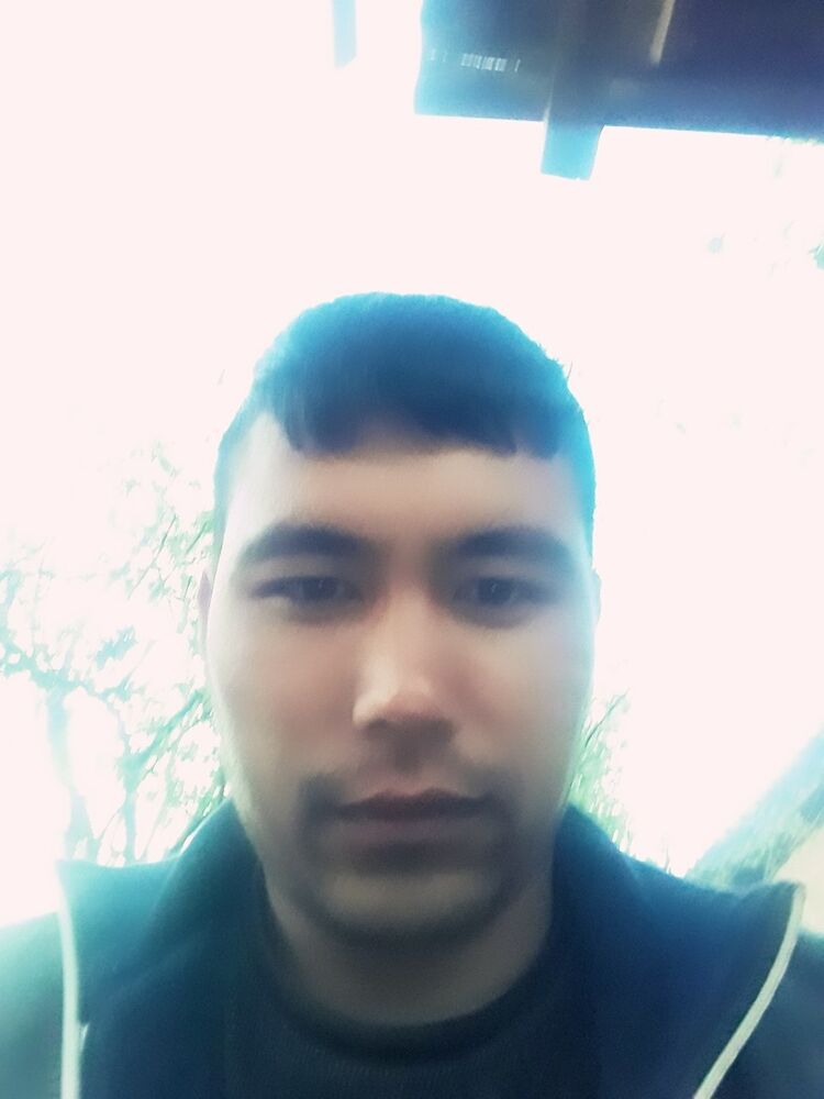  15717209  Jamik, 34 ,    