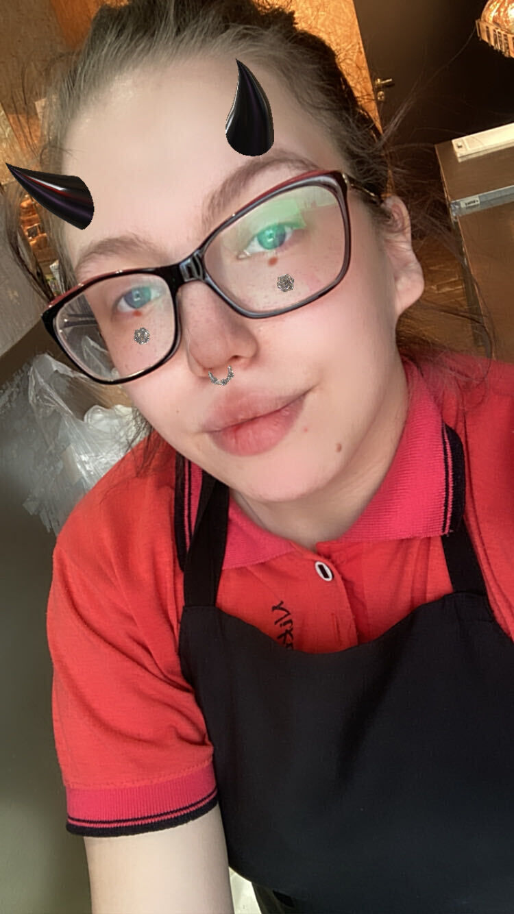  33206949  , 22 ,    -