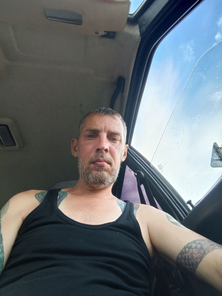  46105549  , 47 ,     