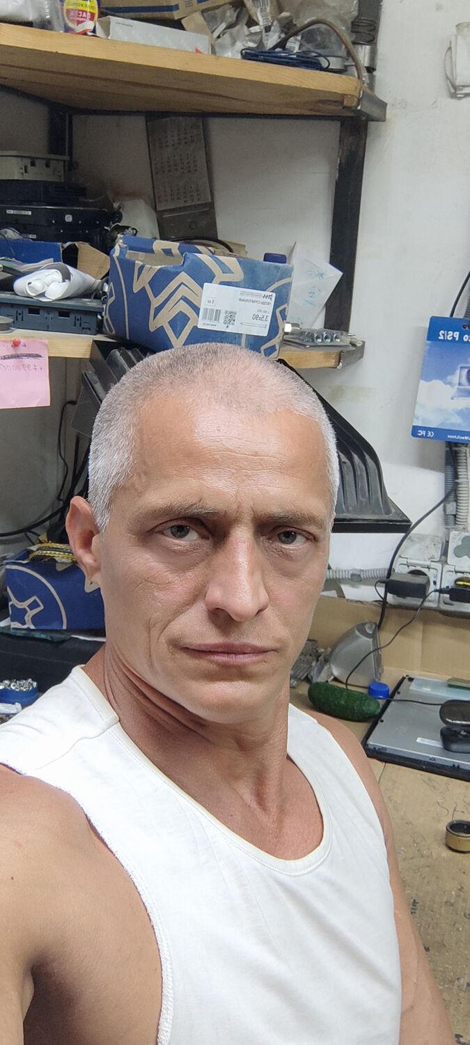  35107059  , 46 ,    