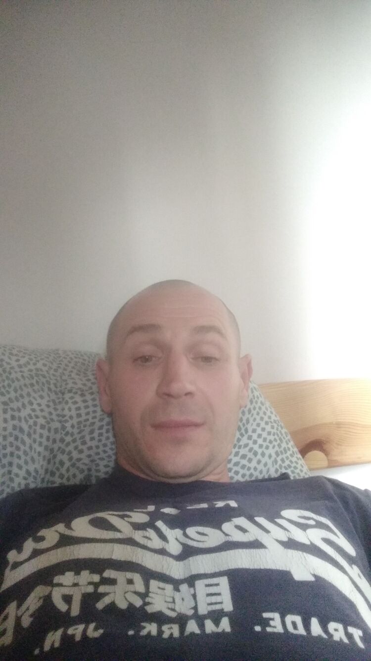  33826309  , 39 ,     