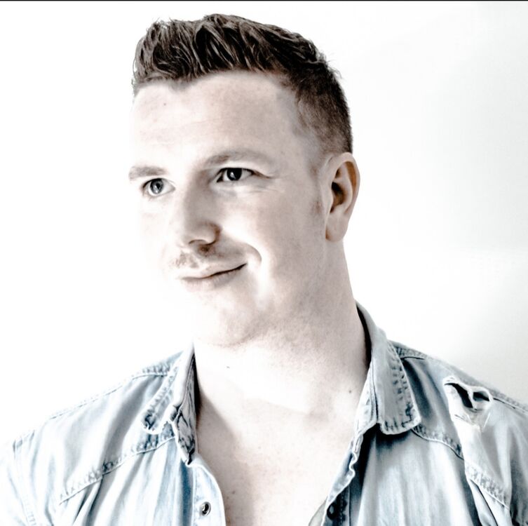  53494829  Dominik, 48 ,    Sankt Augustin