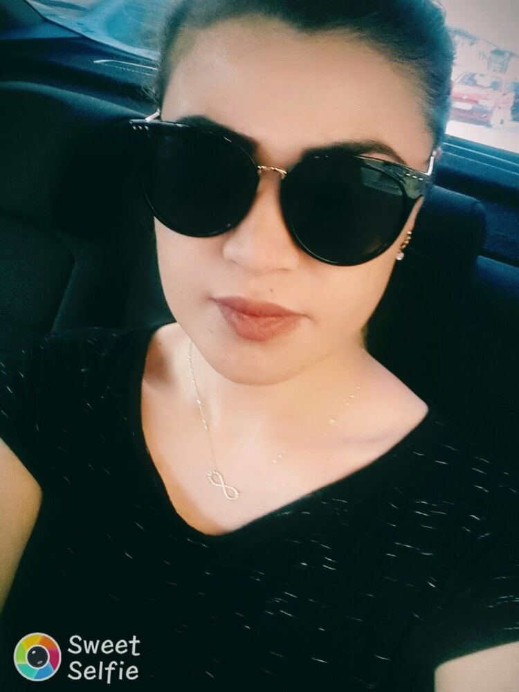  15089759  Feruza, 39 ,    