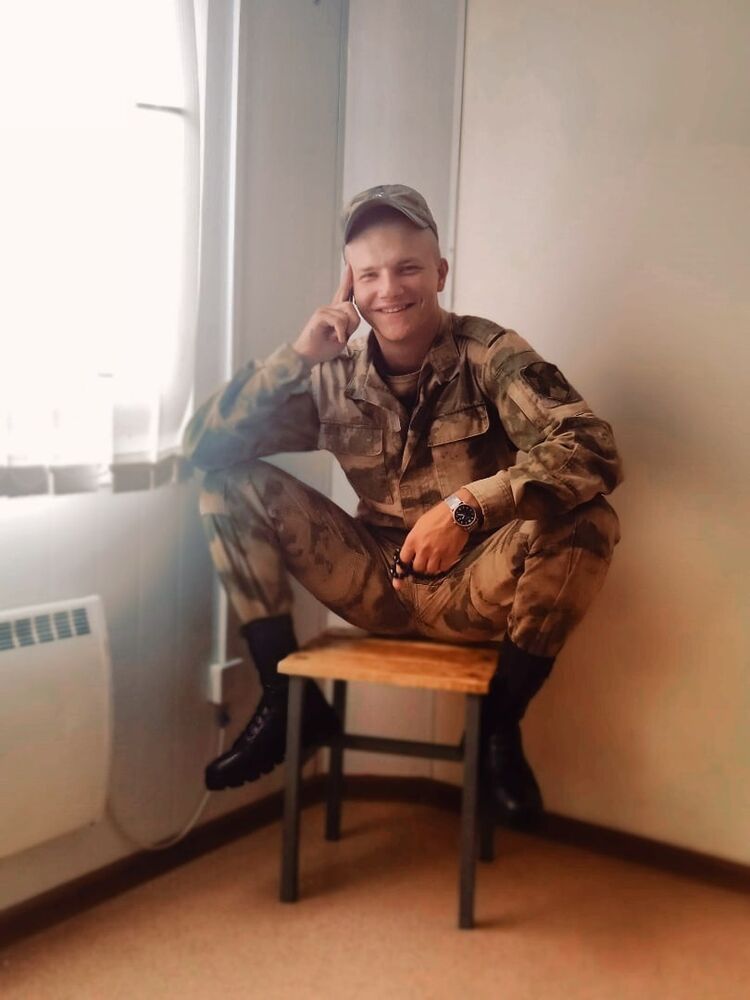  36840179  Vito, 25 ,    