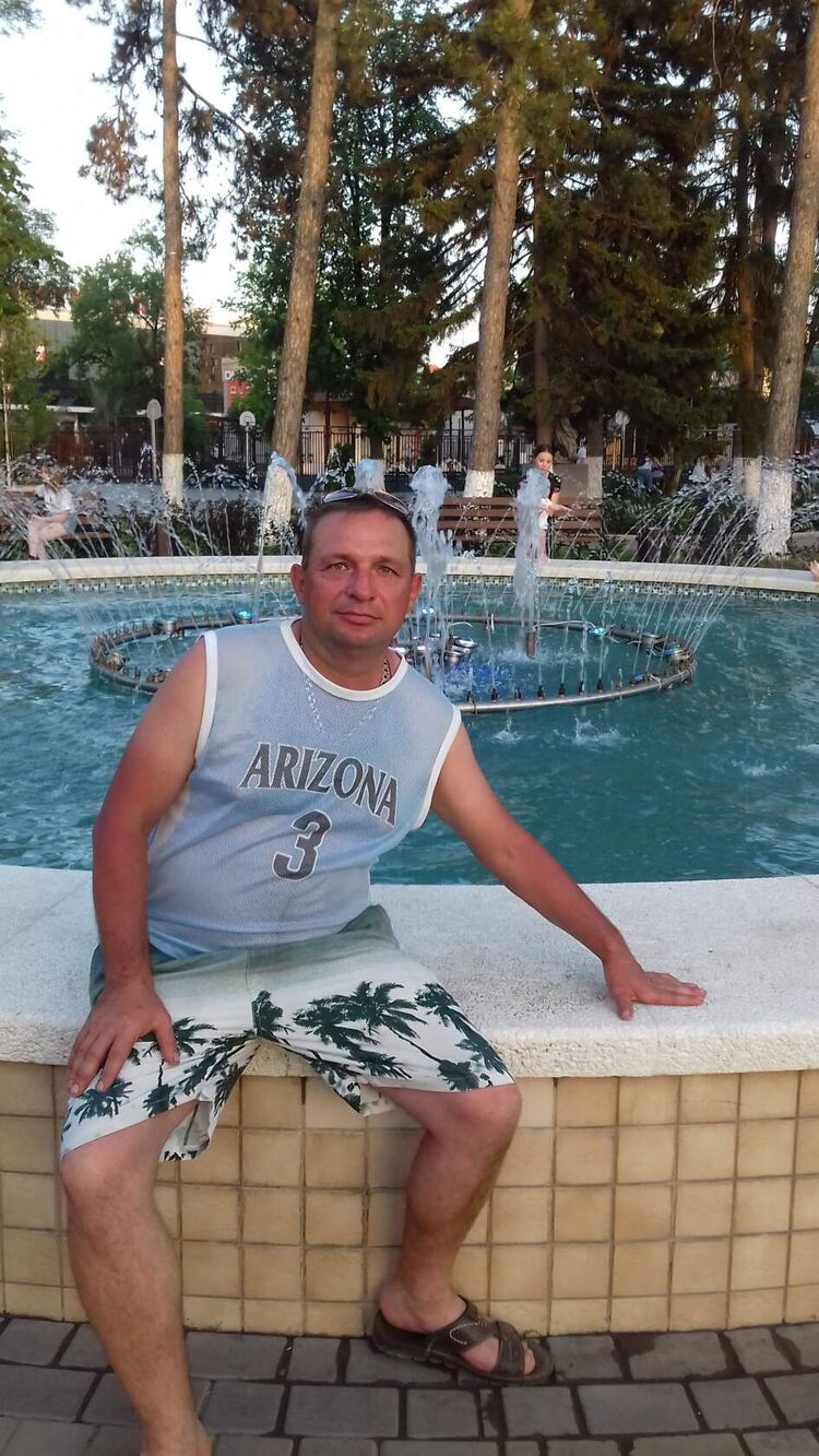  34707489  Vladislav, 47 ,    