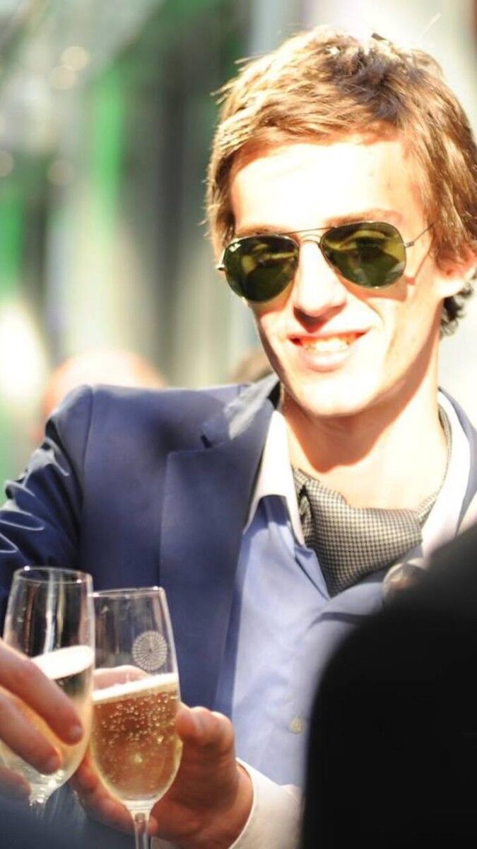 ���� 16960909 ������� Ilo, 32 ����, ���� ���������� � �������