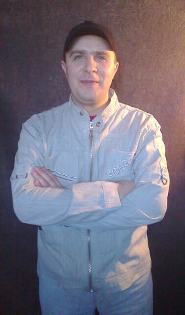  9343189  Aleks, 41 ,    