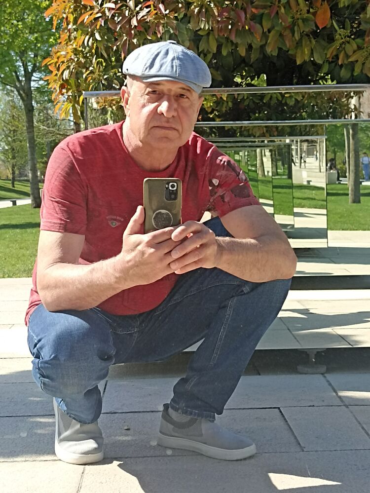  --,   , 62 ,   c 