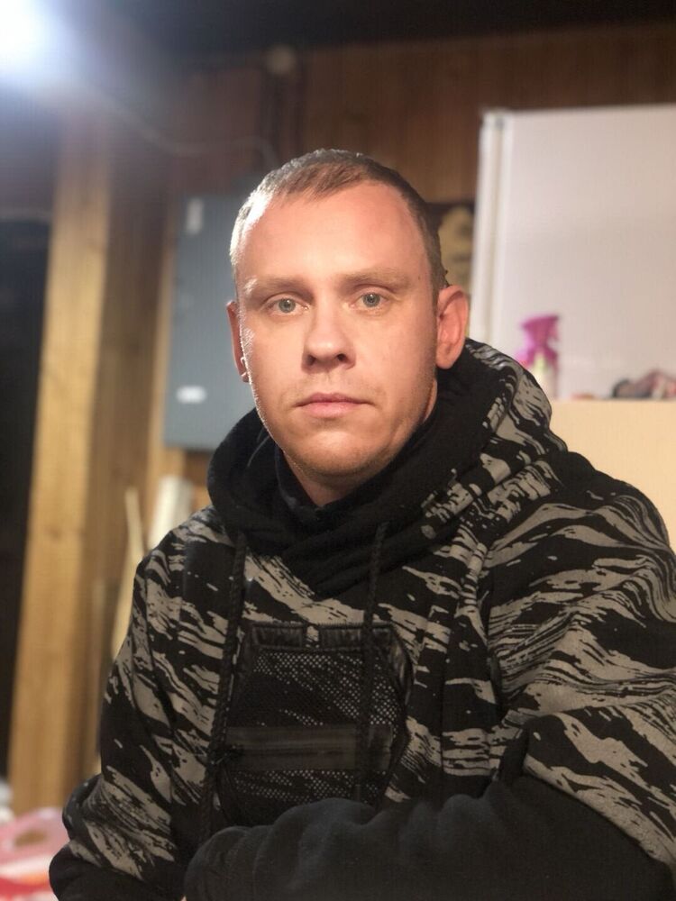  32927579  , 41 ,    