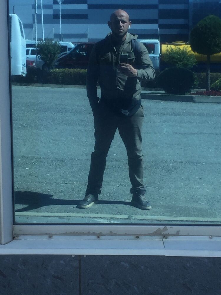  33352049  , 33 ,    