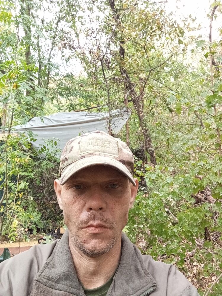  46048769  , 41 ,    