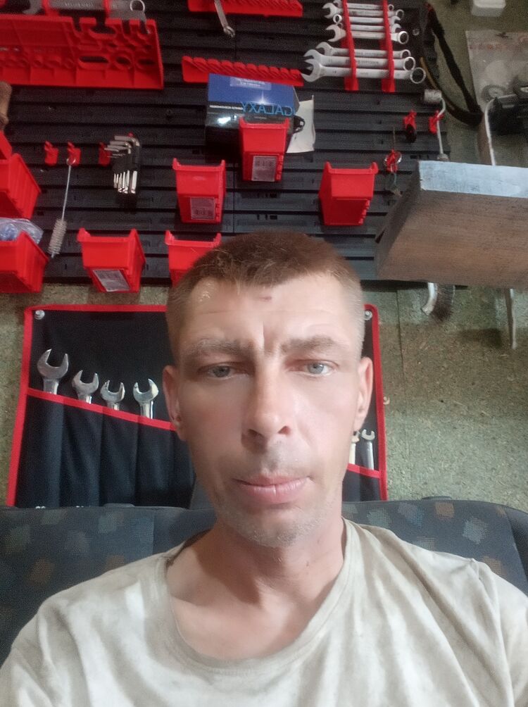  36673659  , 44 ,    