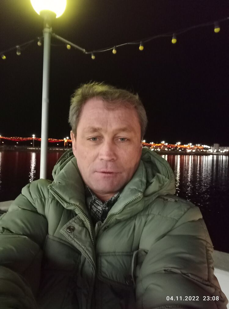  37919899  Volodya, 50 ,    