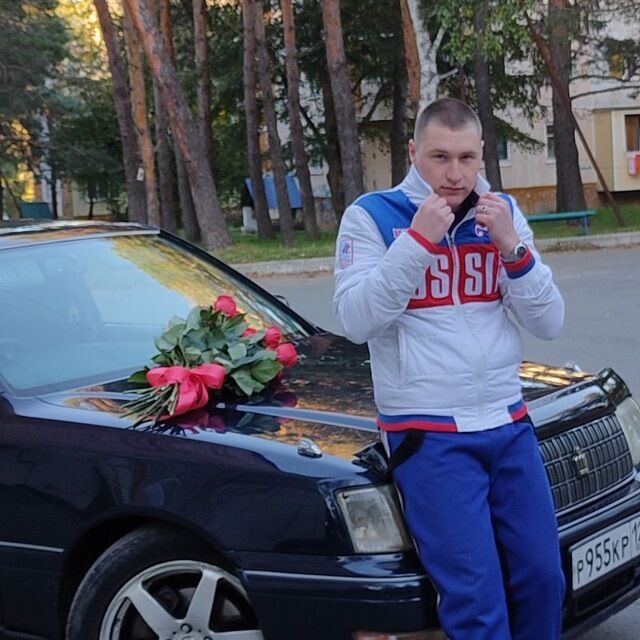  33565659  Korniets, 23 ,    