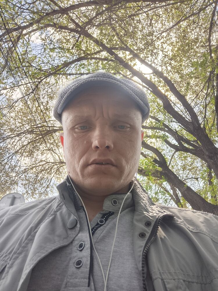  ,   Evgen, 41 ,   ,   