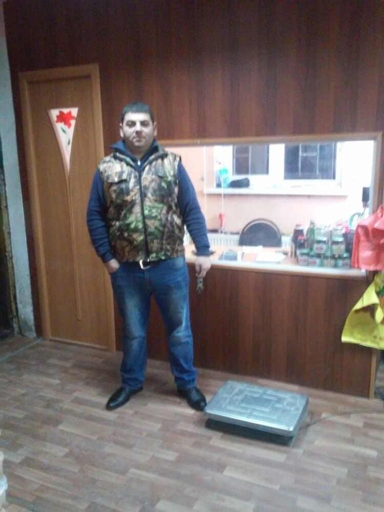  15604799  Anar, 37 ,    
