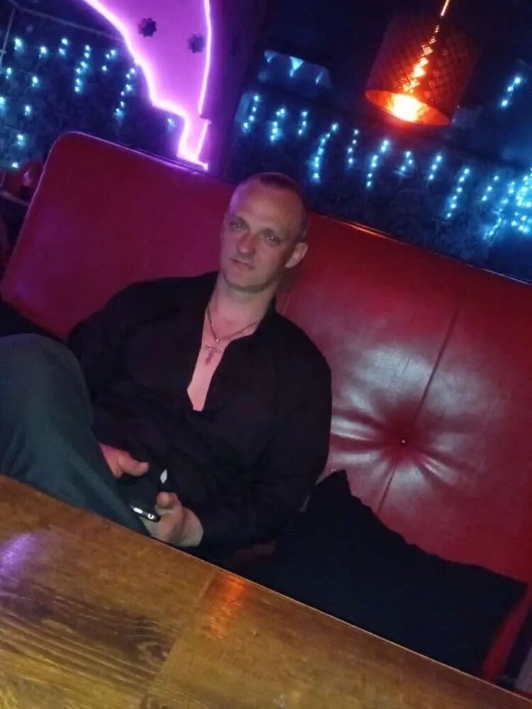  ,   Sergey, 44 ,   c 