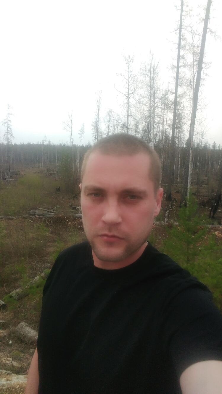  42400819  Andrey, 41 ,    