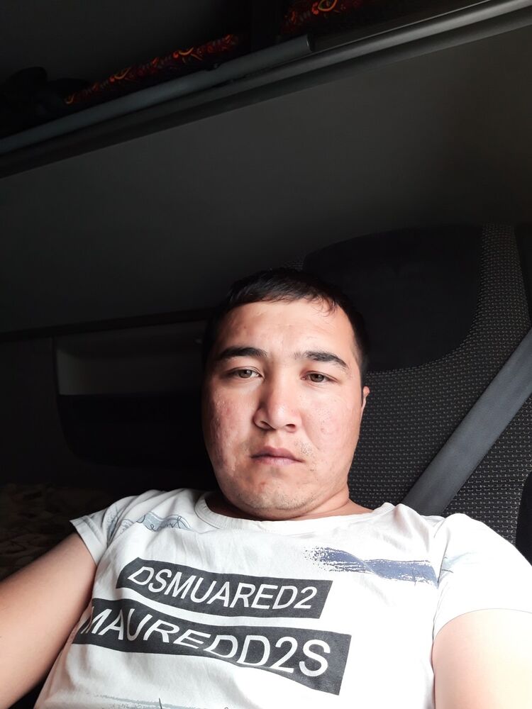  15741769  , 35 ,    
