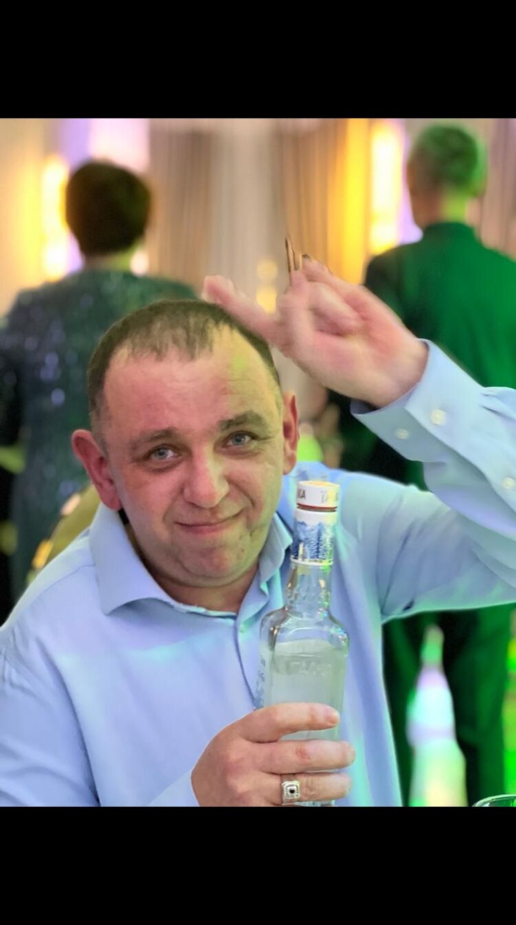  40509089  Vladimir, 45 ,    