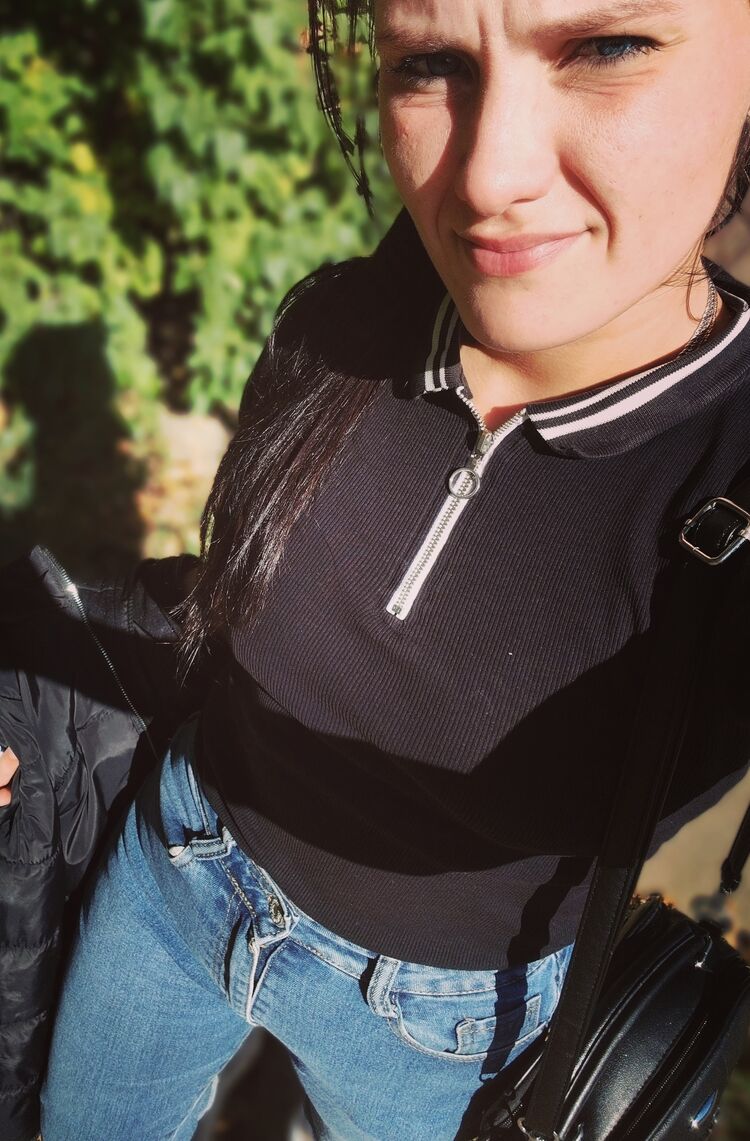  53733079  , 26 ,    