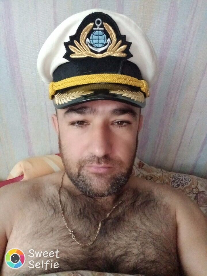 28240449   , 37 ,    
