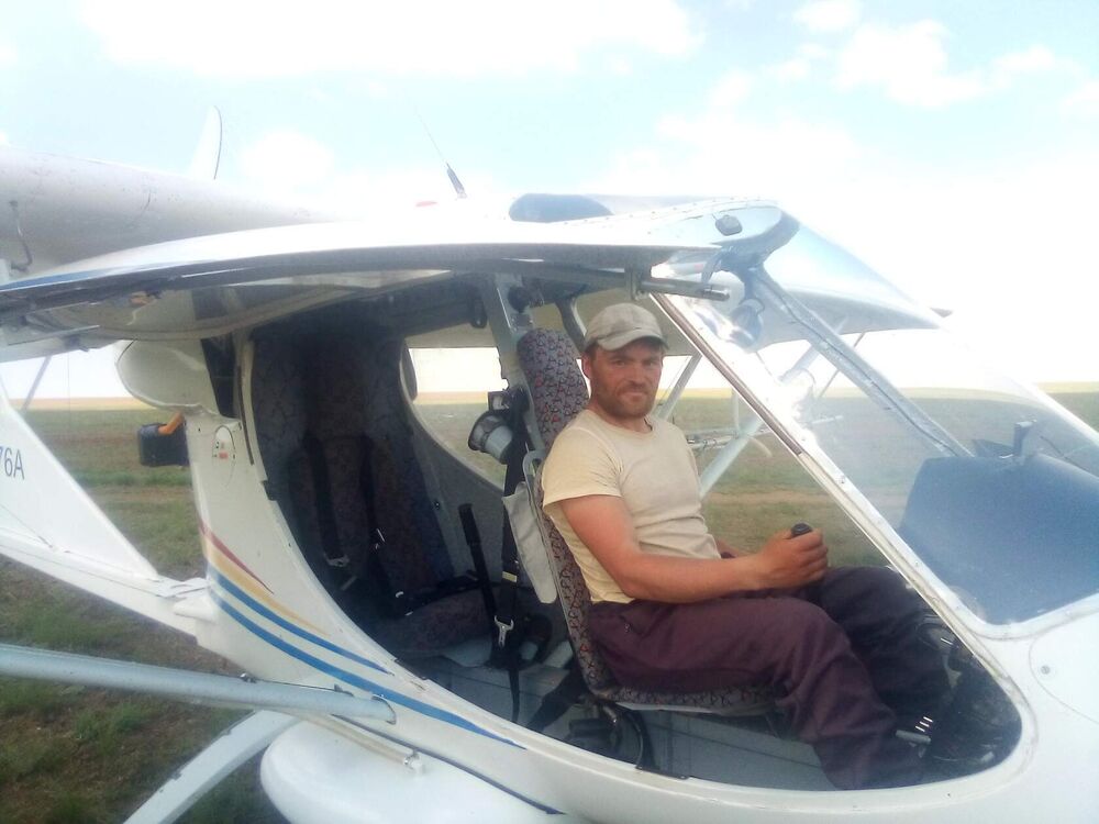  23036869  Aleksandr, 39 ,    