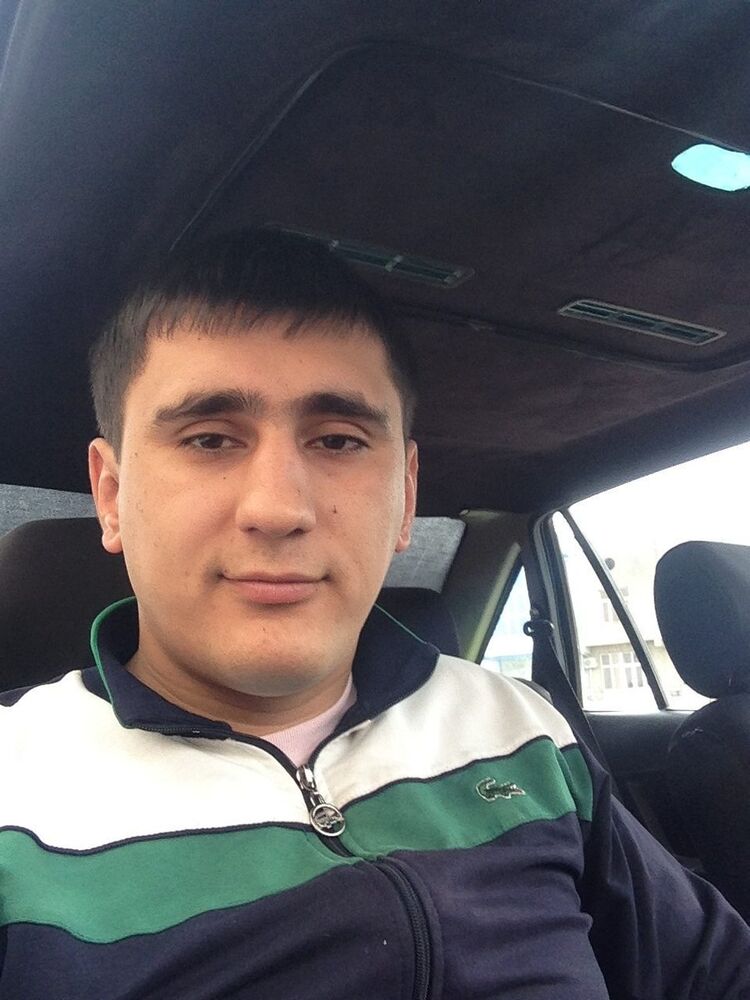  ,   Ali, 31 ,  