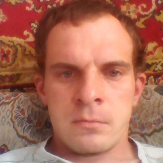  33585509  Vitaliy, 38 ,    