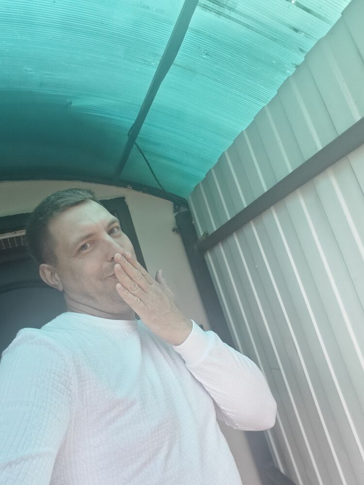  -,   Roman, 38 ,     , c 