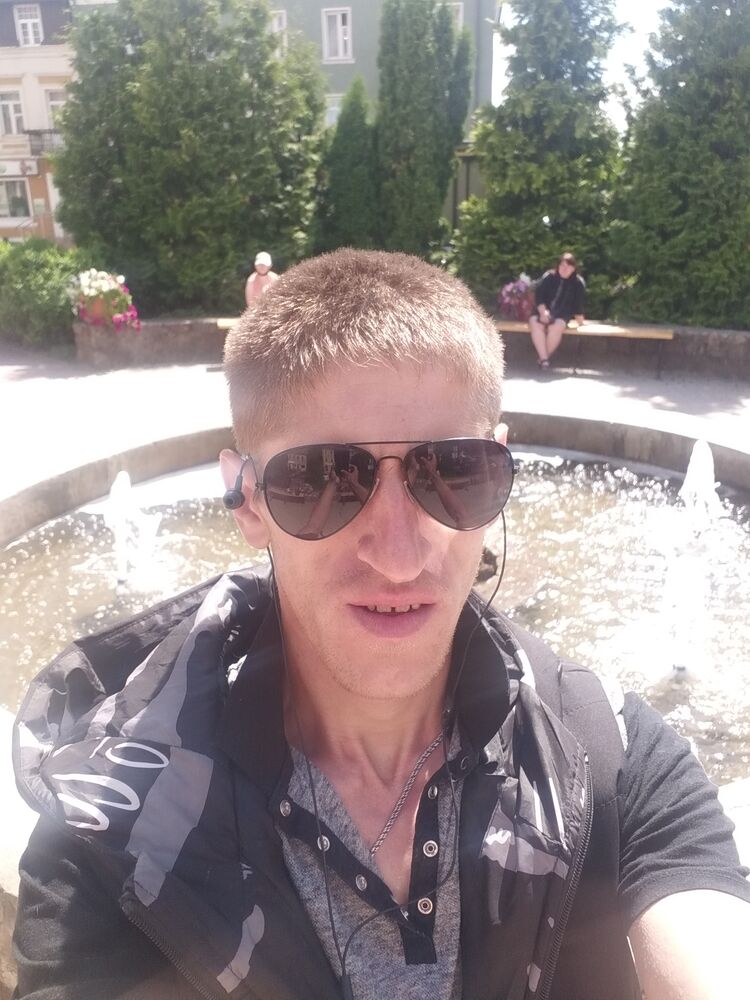 ���� 23153819 ������� �����, 33 ����, ���� ���������� � ������������