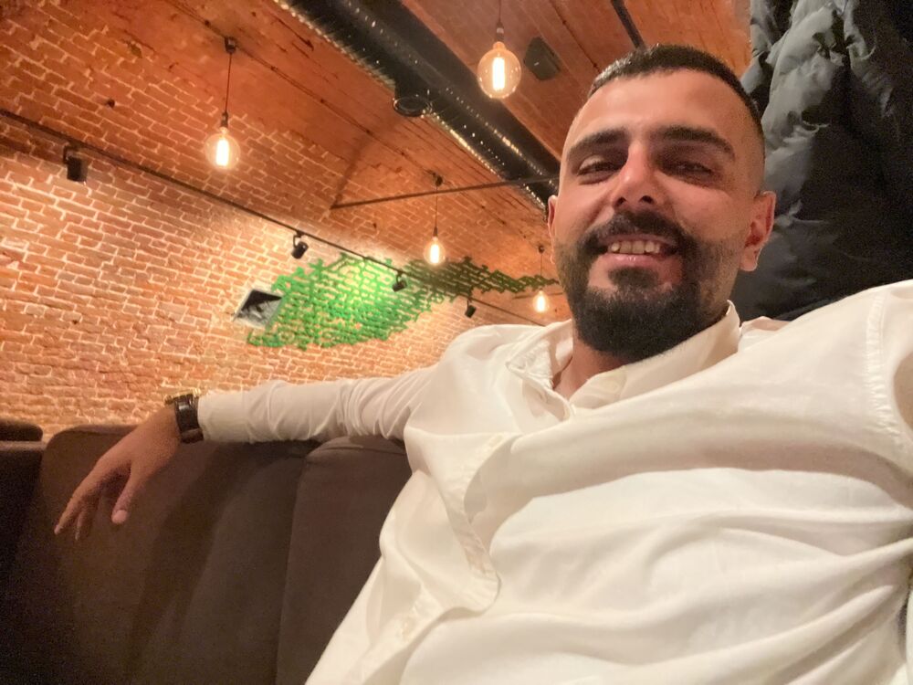  29309089  Alhasan, 29 ,    