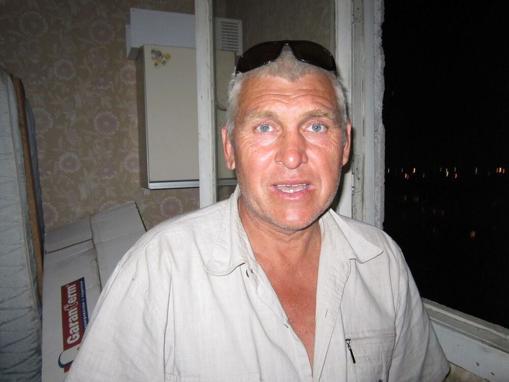  13509999  Aleksandr, 67 ,    